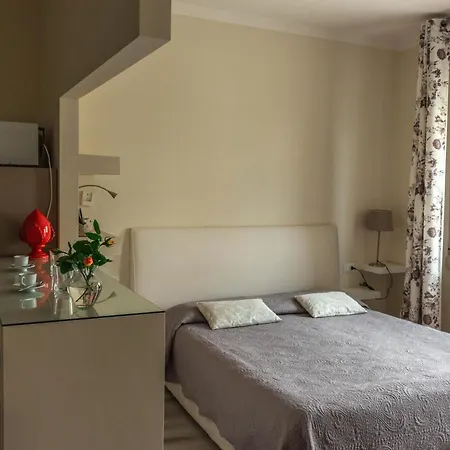 Apartamento Monica *