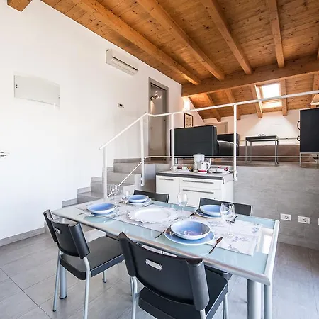 Monica Apartmán Sirmione