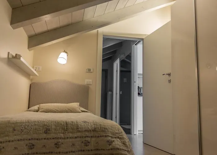 Monica Apartman *